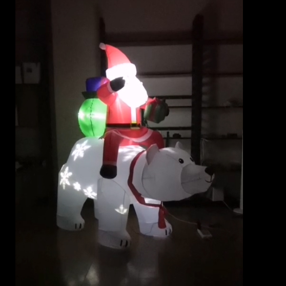XMAS INFLATABLE